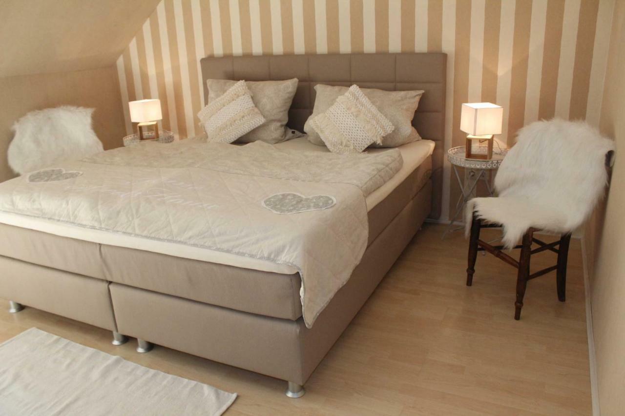 Ferienwohnung Stadtidyll มิเคลชตัดท์ ภายนอก รูปภาพ